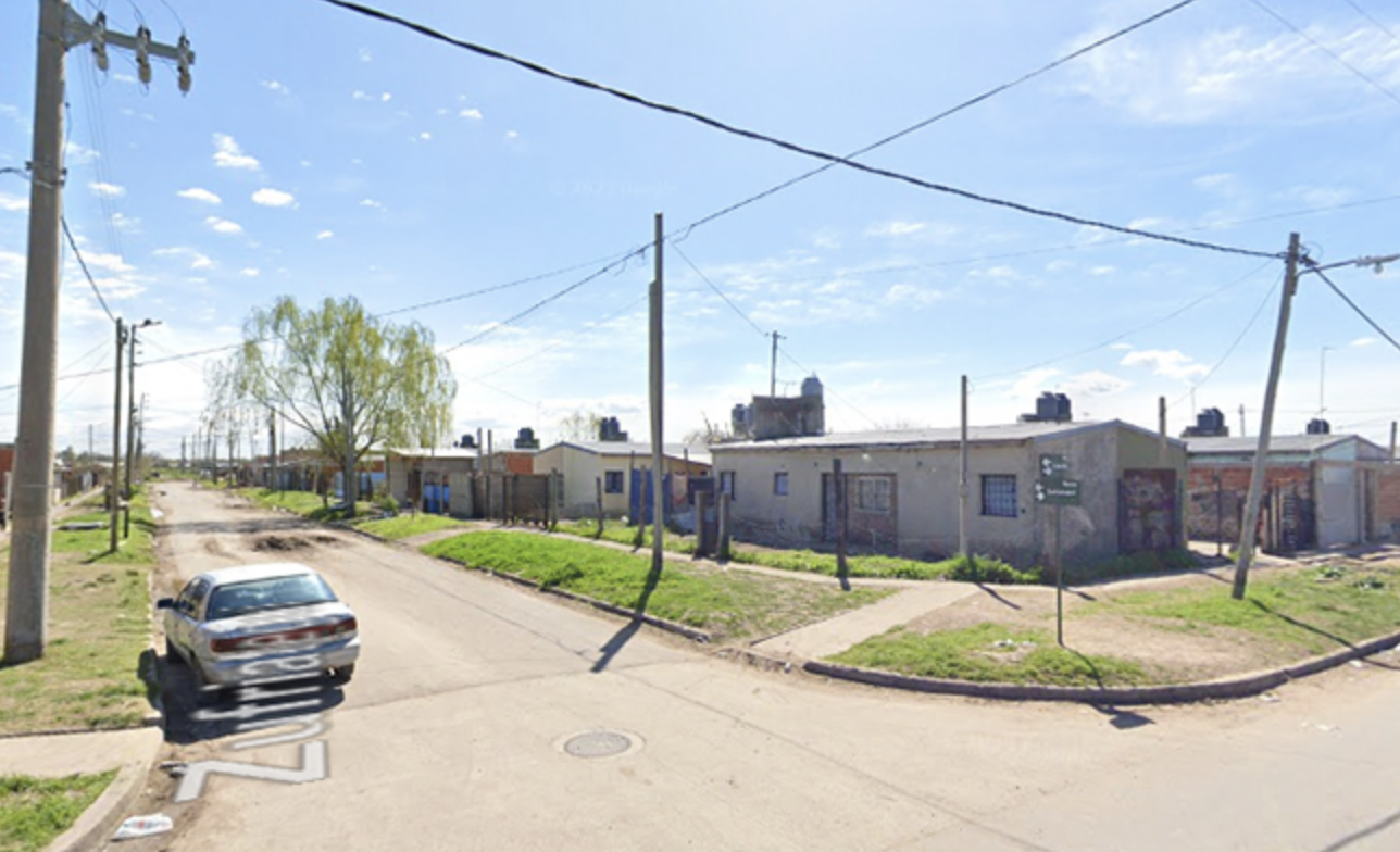 Terror en Glew: detuvieron a un hombre acusado de asesinar a su mamá de 90 años